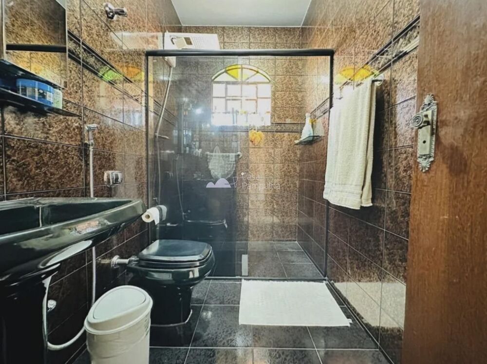Casa à venda com 5 quartos, 360m² - Foto 12