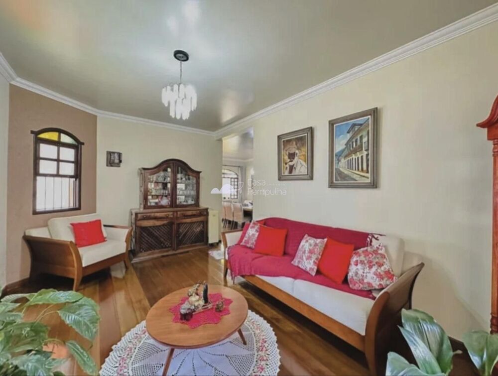Casa à venda com 5 quartos, 360m² - Foto 3