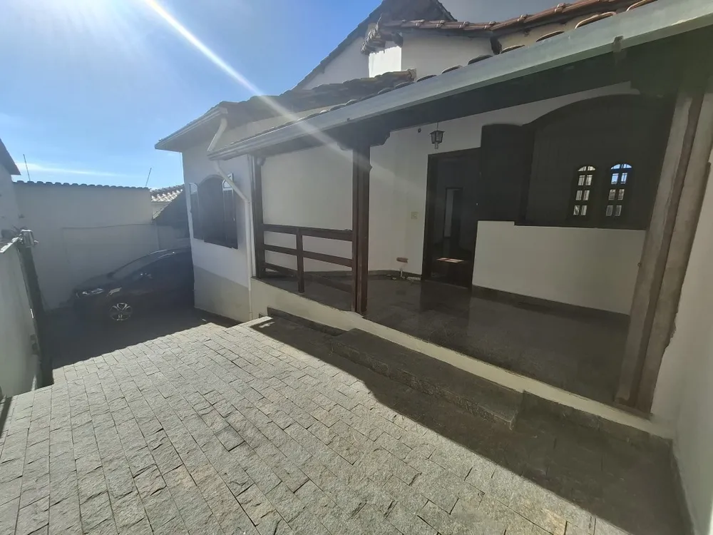 Casa, 3 quartos, 360 m² - Foto 1