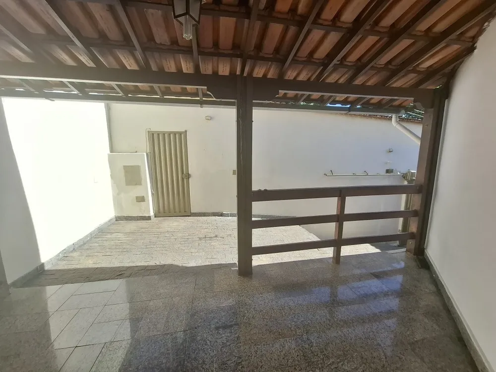 Casa, 3 quartos, 360 m² - Foto 3