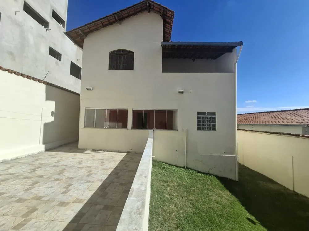 Casa, 3 quartos, 360 m² - Foto 4
