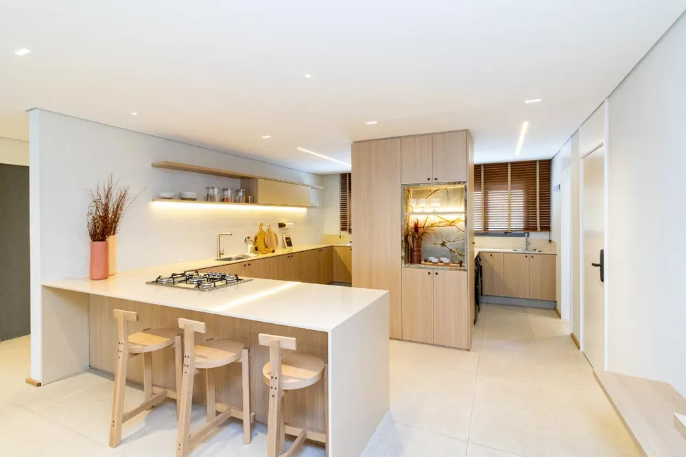 Apartamento, 4 quartos, 7000 m² - Foto 2