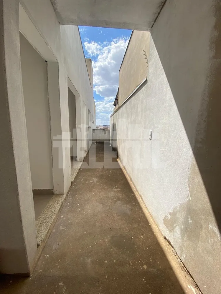 Casa, 3 quartos, 250 m² - Foto 16