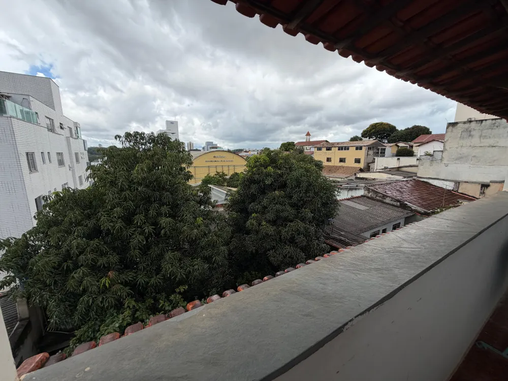 Casa, 6 quartos, 360 m² - Foto 11