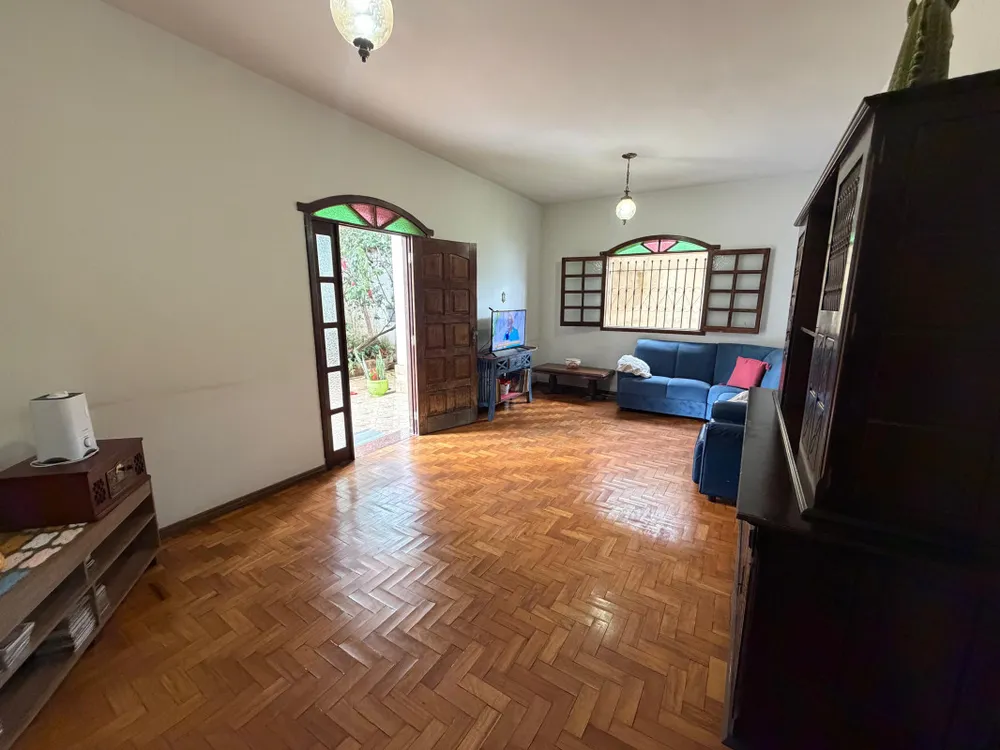 Casa, 6 quartos, 360 m² - Foto 3