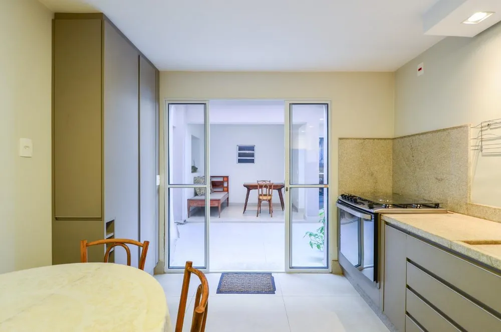 Casa, 3 quartos, 200 m² - Foto 10