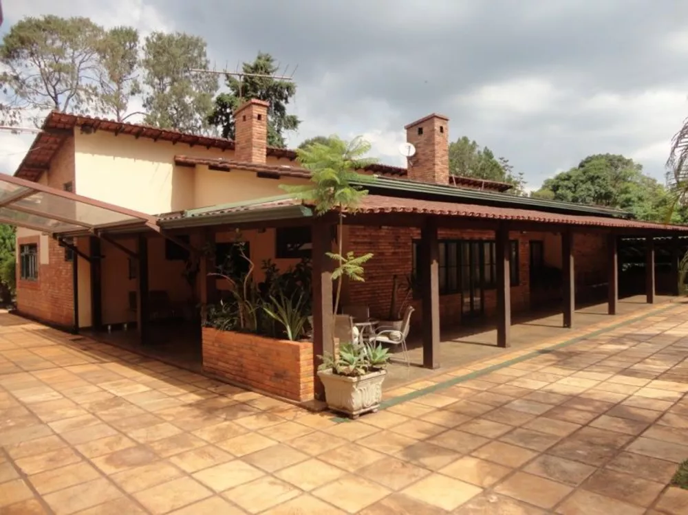 Casa de Condomínio à venda com 5 quartos, 965m² - Foto 2