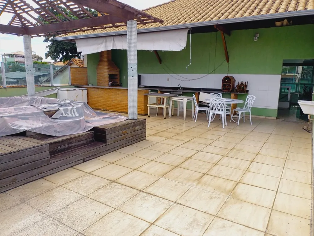 Casa, 4 quartos, 310 m² - Foto 1