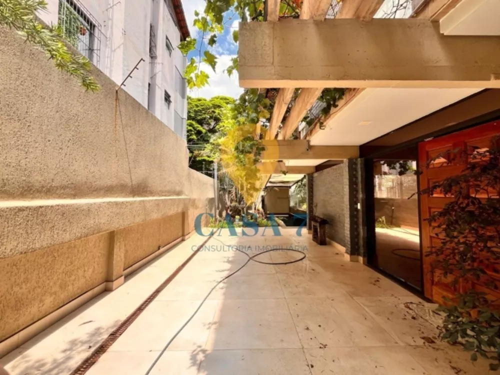 Casa à venda com 4 quartos, 360m² - Foto 10