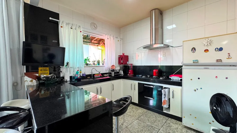 Casa, 4 quartos, 360 m² - Foto 14