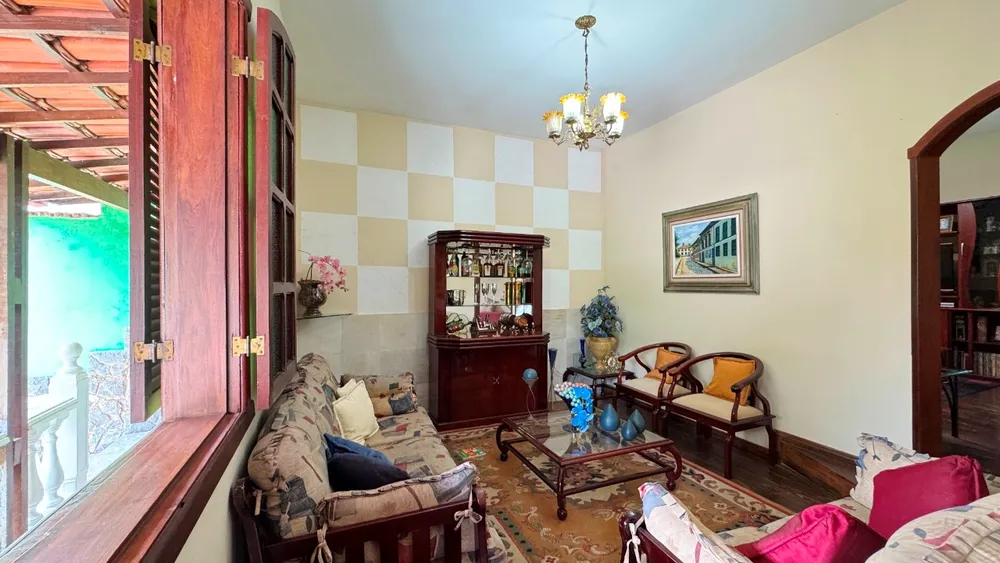 Casa, 4 quartos, 360 m² - Foto 1