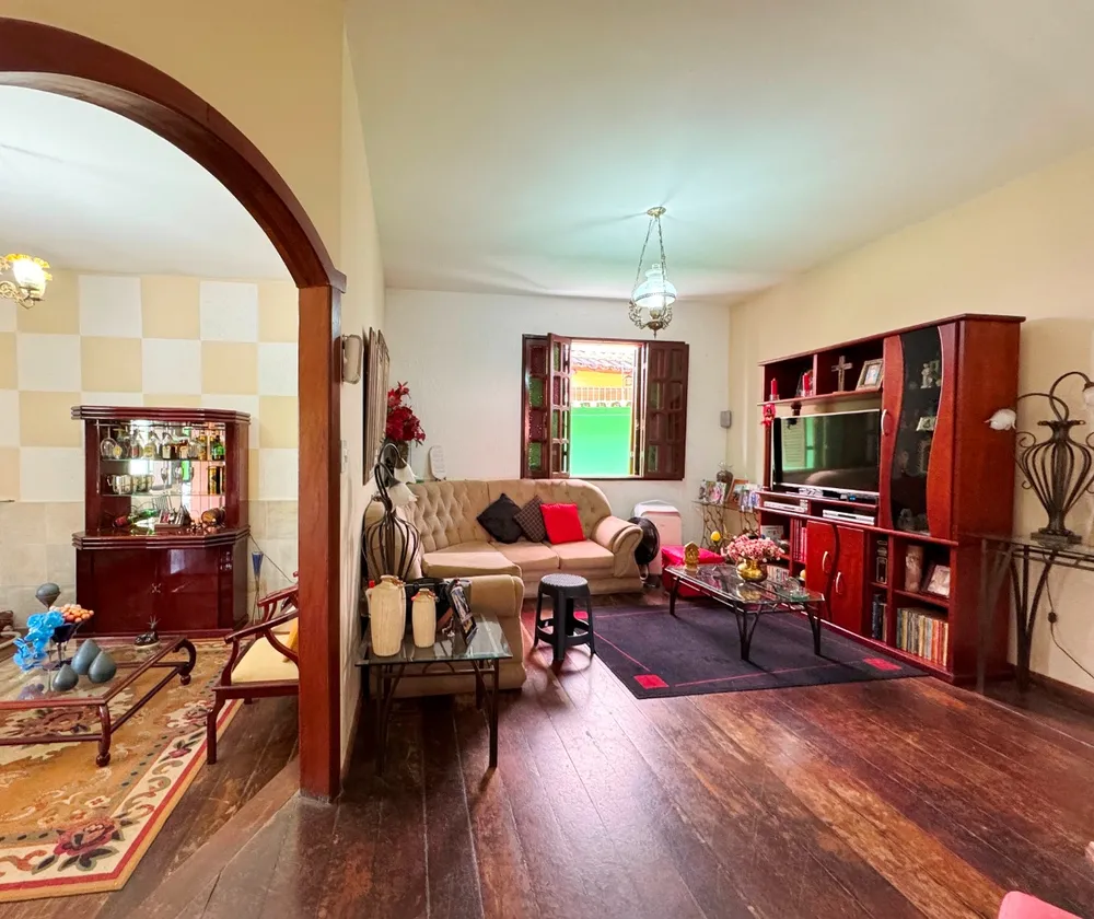 Casa, 4 quartos, 360 m² - Foto 4
