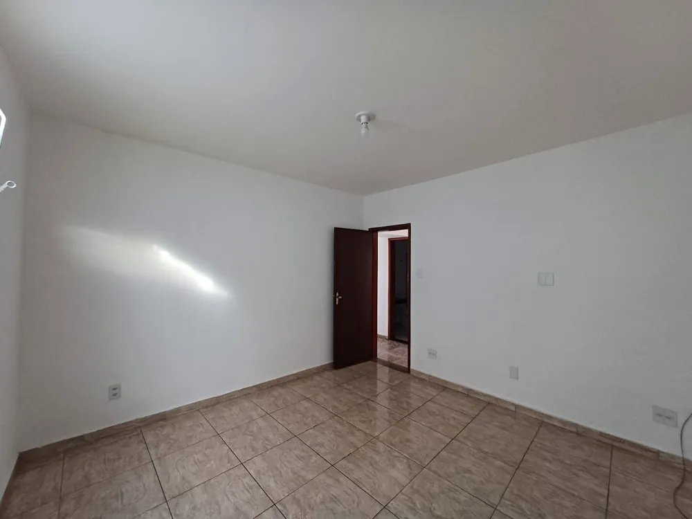 Casa, 4 quartos, 161 m² - Foto 3