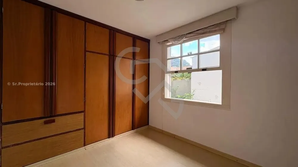Casa, 4 quartos, 303 m² - Foto 9