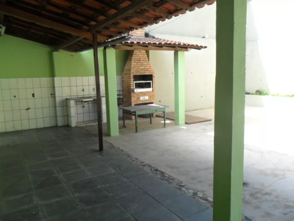 Casa à venda com 4 quartos, 208m² - Foto 19