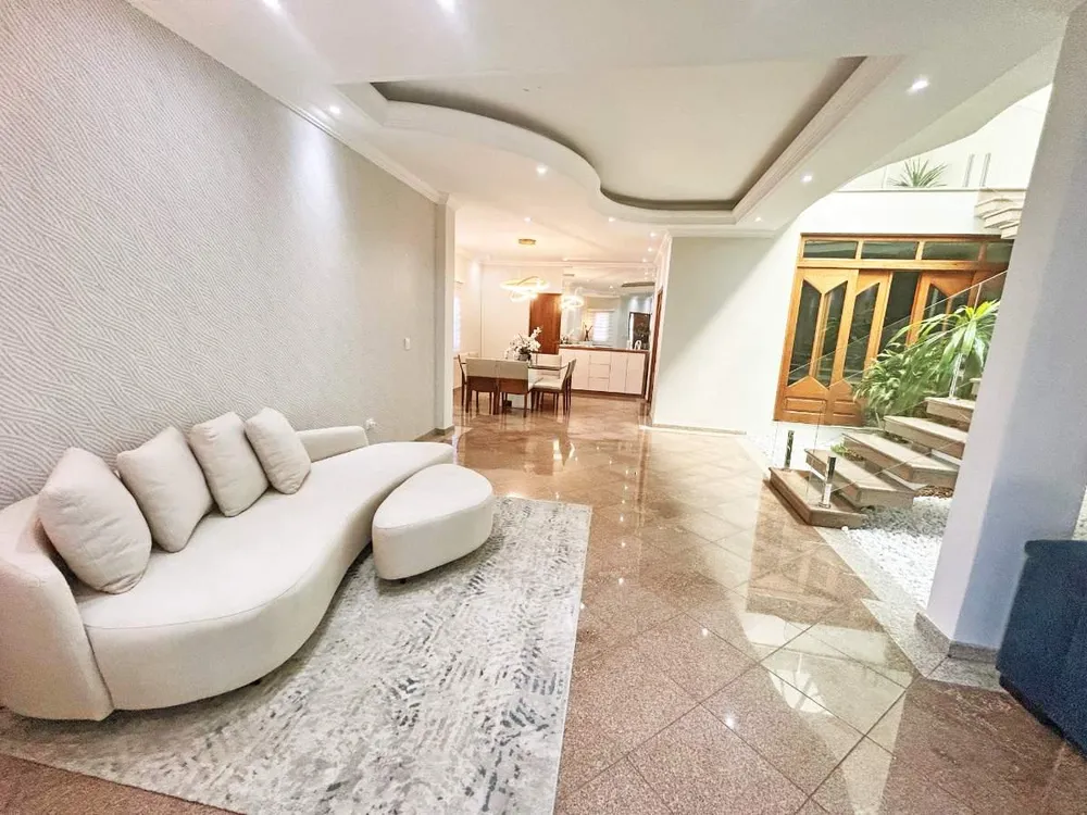 Casa, 5 quartos, 345 m² - Foto 1