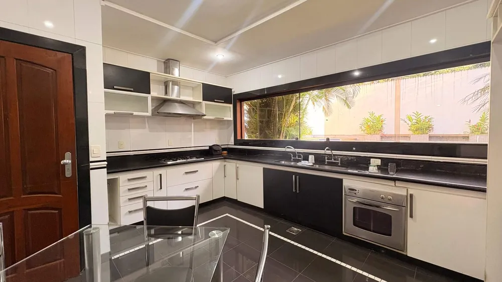 Casa, 5 quartos, 679 m² - Foto 1