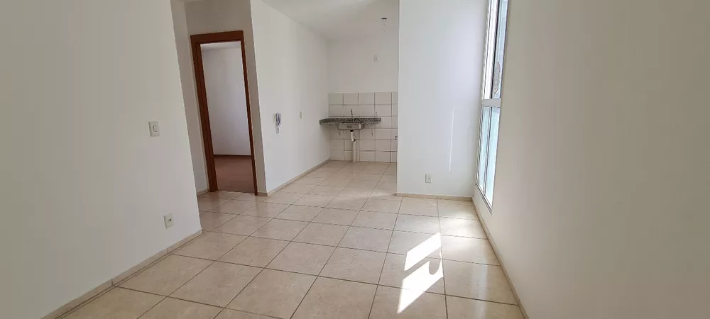 Apartamento à venda com 2 quartos, 62m² - Foto 3