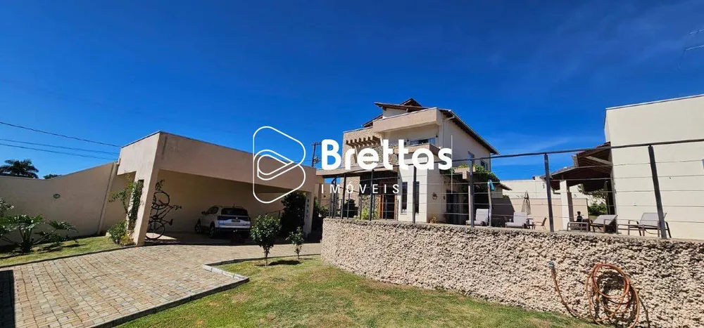 Casa, 1 quarto, 341 m² - Foto 2