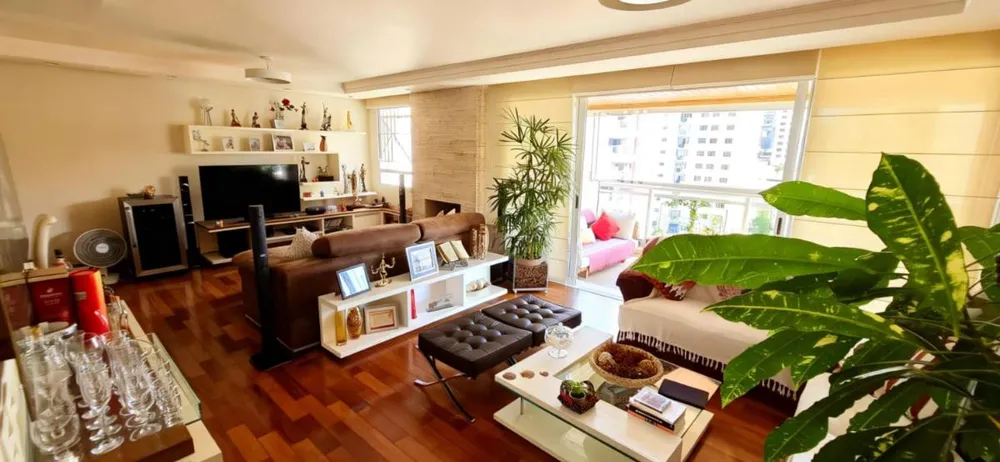 Apartamento, 4 quartos, 249 m² - Foto 1