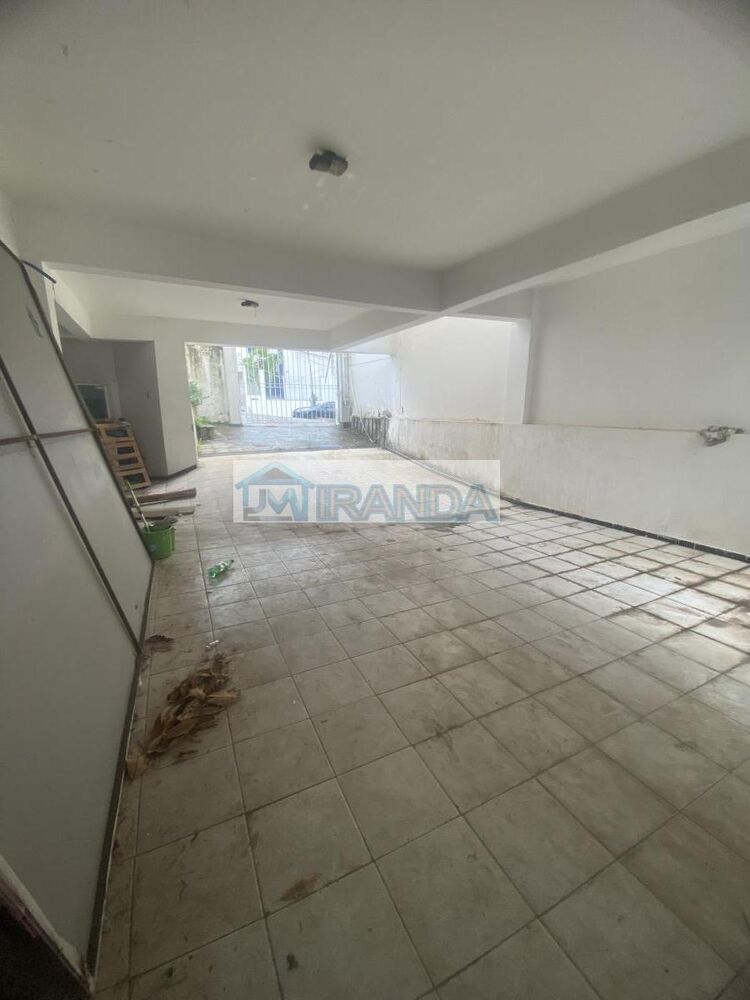 Casa para alugar com 5 quartos, 653m² - Foto 12