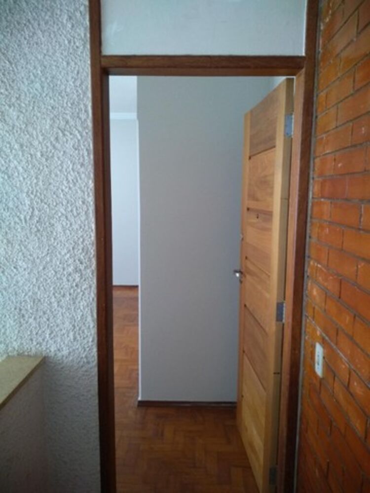 Apartamento à venda com 3 quartos, 112m² - Foto 2