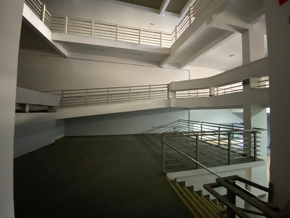 Prédio Inteiro à venda, 2000m² - Foto 1