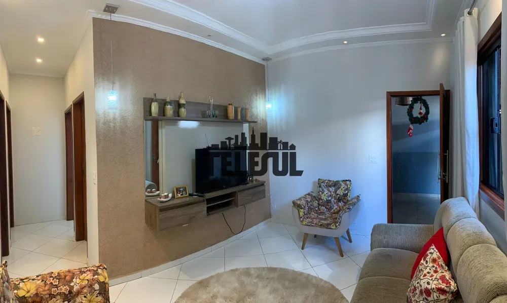 Casa, 2 quartos, 200 m² - Foto 1