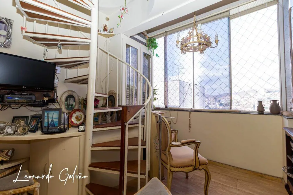 Cobertura, 3 quartos, 138 m² - Foto 2