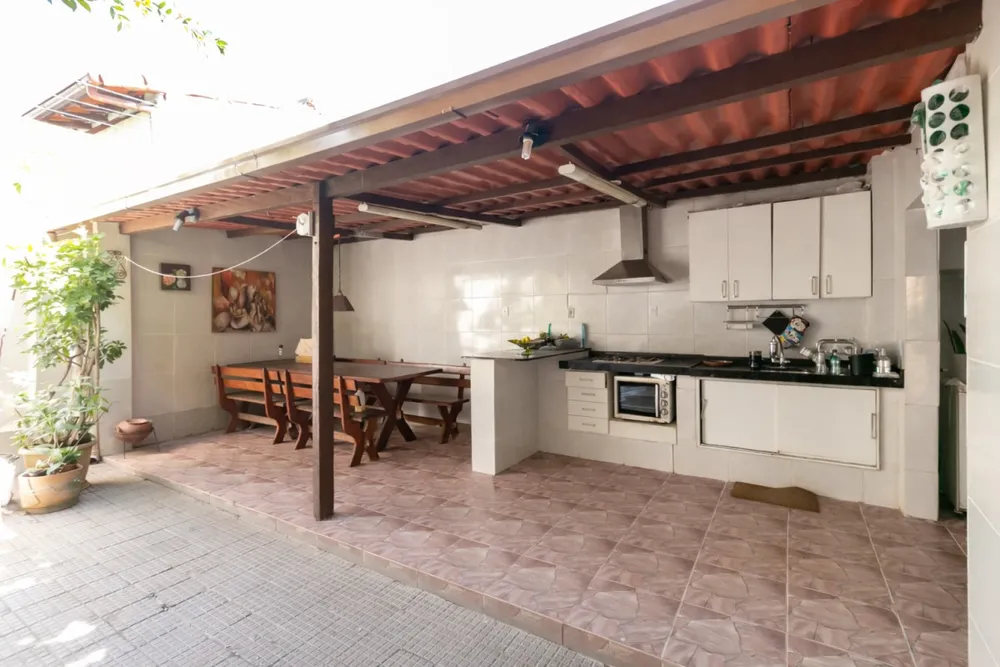 Casa, 3 quartos, 300 m² - Foto 7