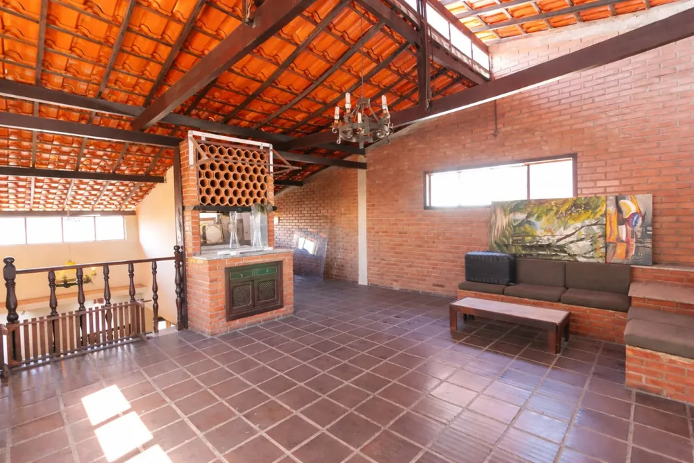 Casa, 3 quartos, 300 m² - Foto 2