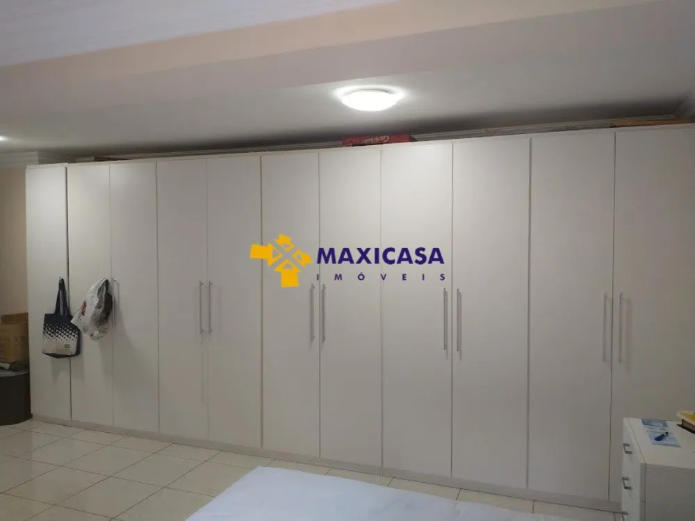 Casa, 4 quartos, 360 m² - Foto 12