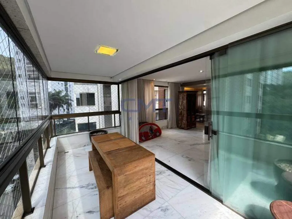 Apartamento, 4 quartos, 198 m² - Foto 1