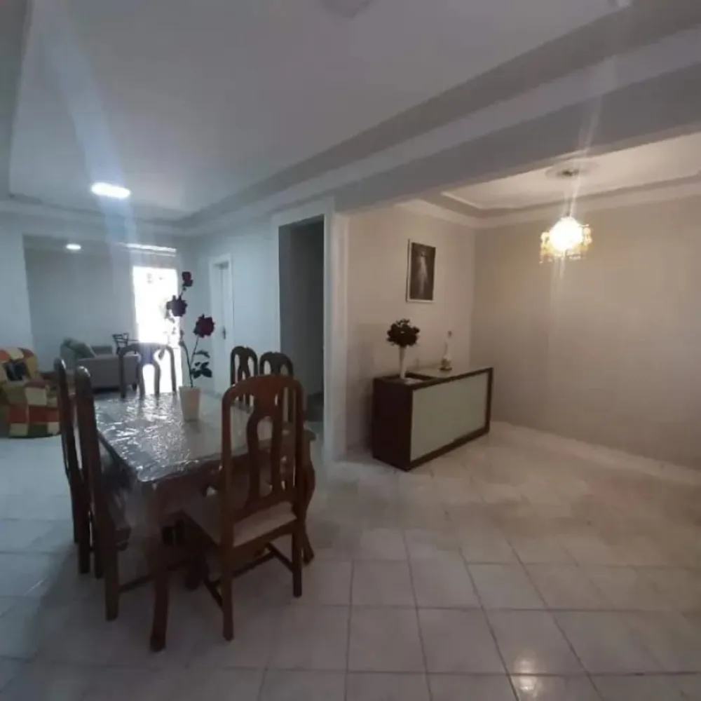 Casa, 3 quartos, 298 m² - Foto 4