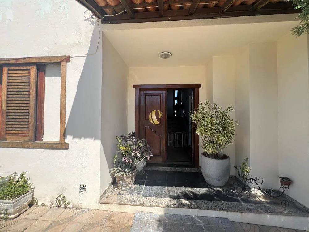 Casa, 5 quartos, 272 m² - Foto 3