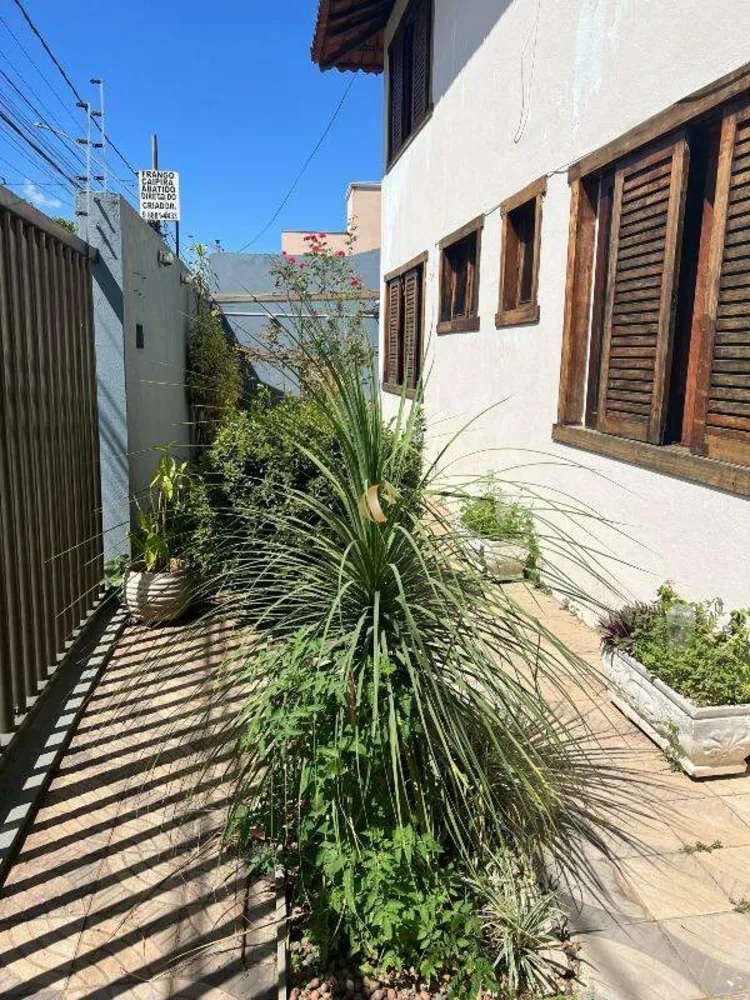 Casa, 5 quartos, 272 m² - Foto 5