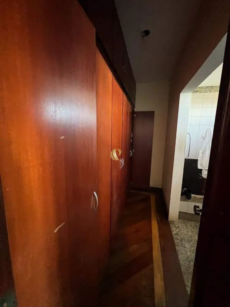 Casa, 5 quartos, 272 m² - Foto 8
