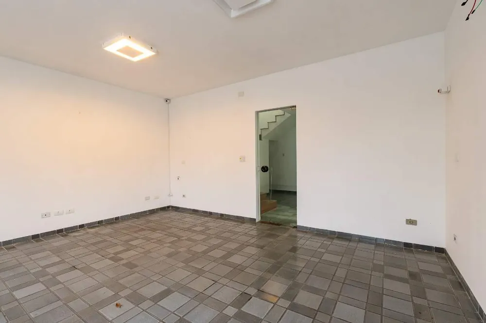Casa, 1 quarto, 250 m² - Foto 2