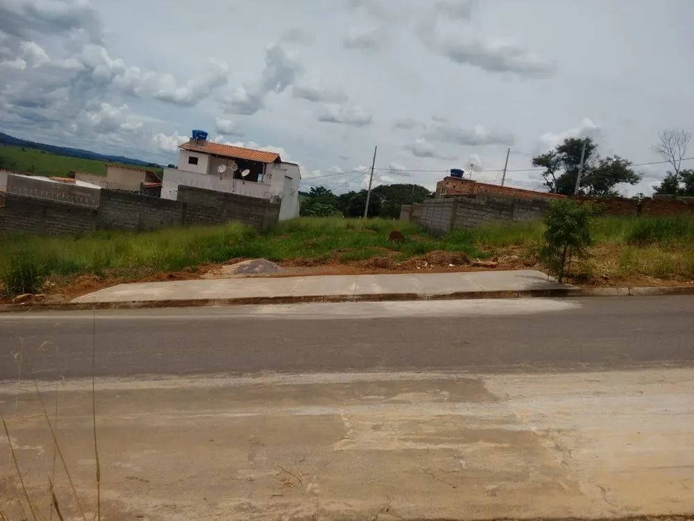 Terreno, 200 m² - Foto 1