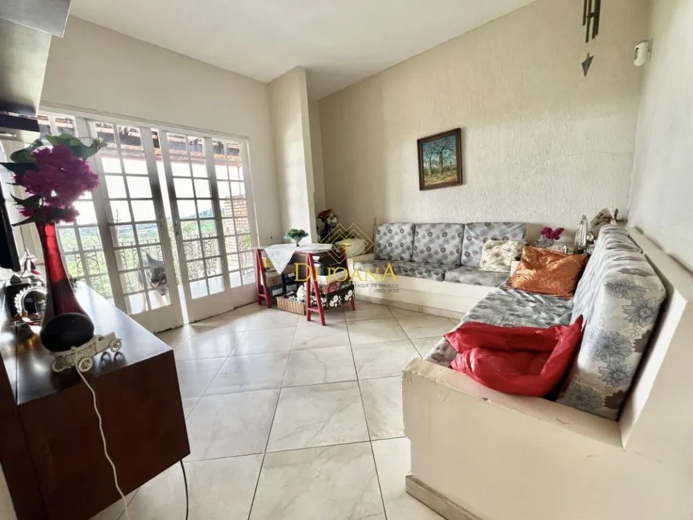 Casa, 3 quartos, 360 m² - Foto 1