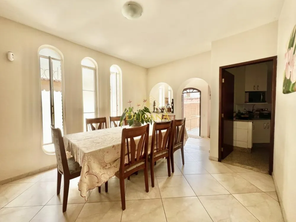 Casa, 3 quartos, 360 m² - Foto 9