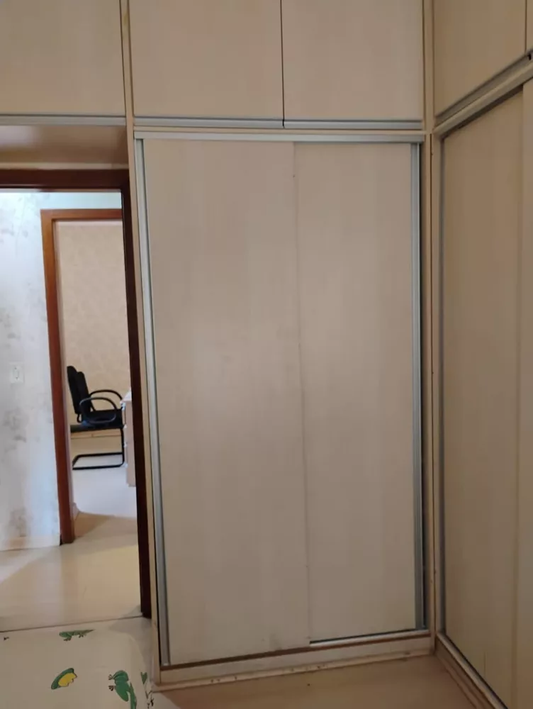 Apartamento à venda com 3 quartos, 75m² - Foto 10