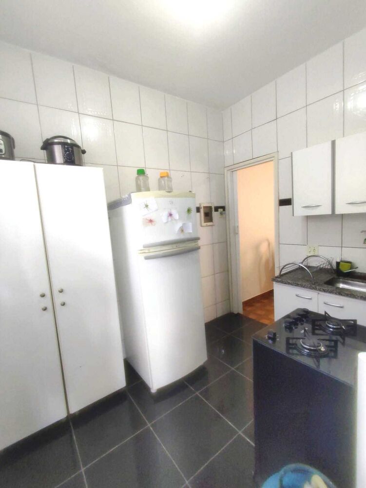Apartamento à venda com 2 quartos, 63m² - Foto 1