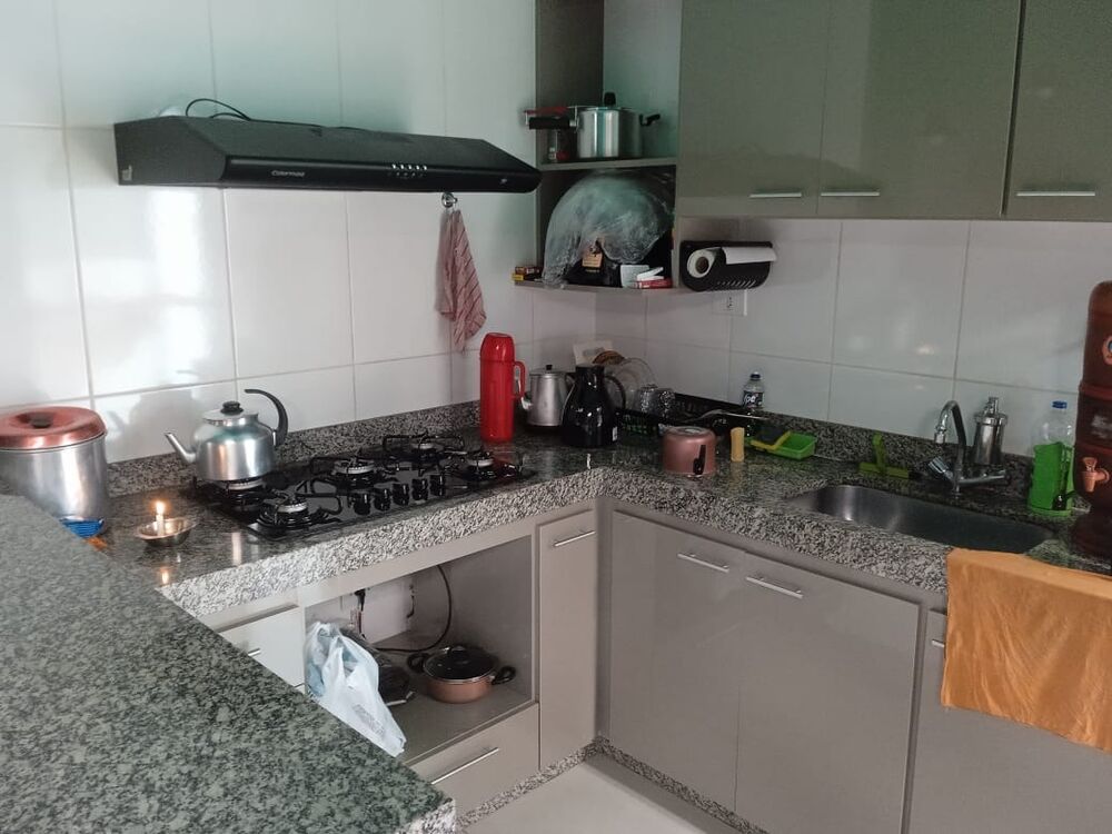 Casa à venda com 3 quartos, 180m² - Foto 3