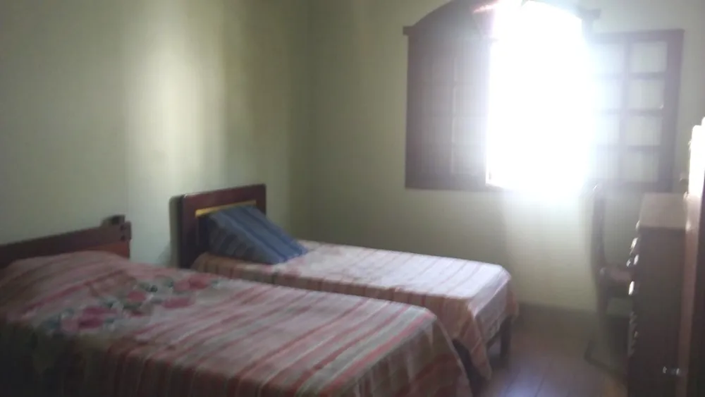 Casa, 4 quartos, 210 m² - Foto 5