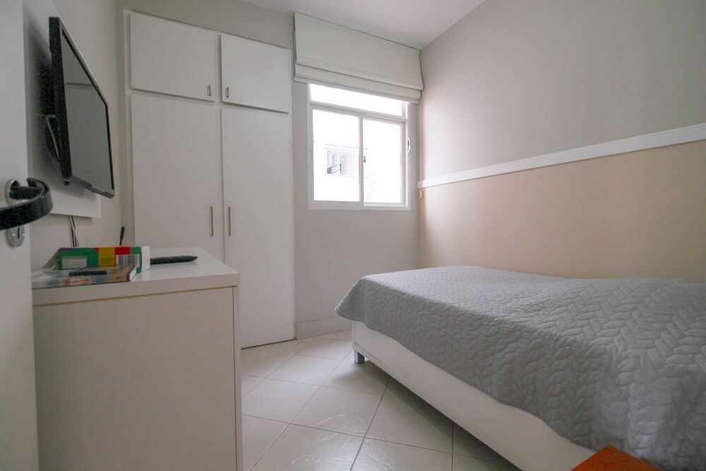 Apartamento à venda com 3 quartos, 90m² - Foto 5