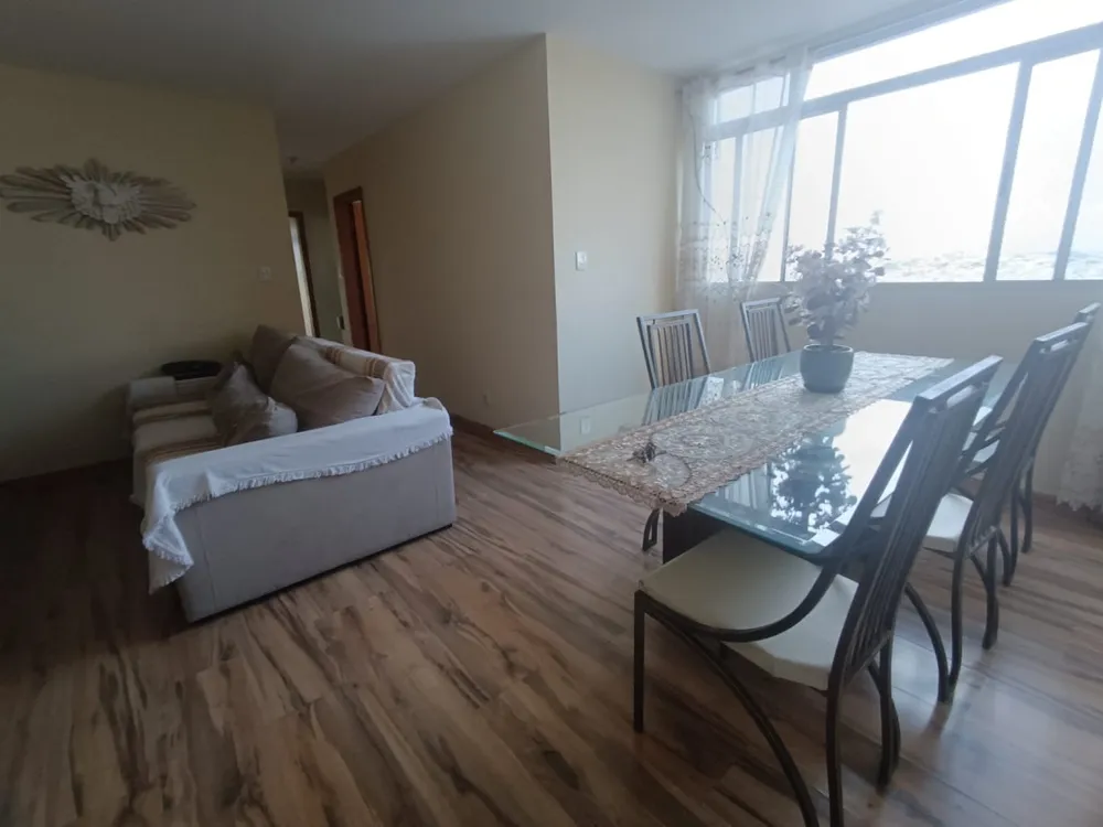 Apartamento, 3 quartos, 186 m² - Foto 2