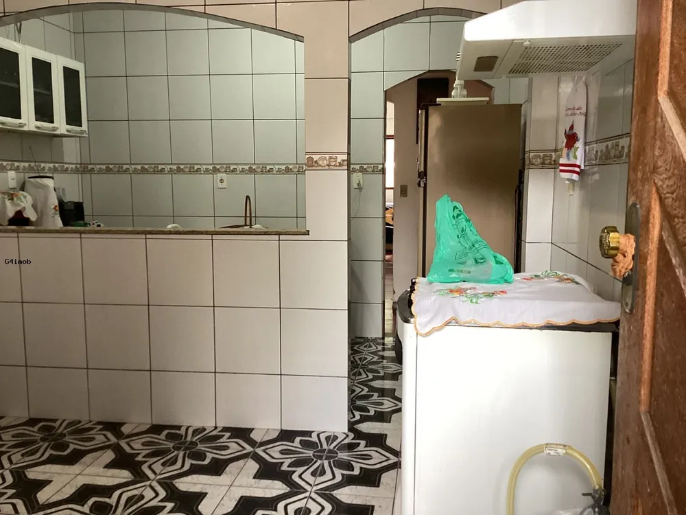 Casa, 4 quartos, 198 m² - Foto 11