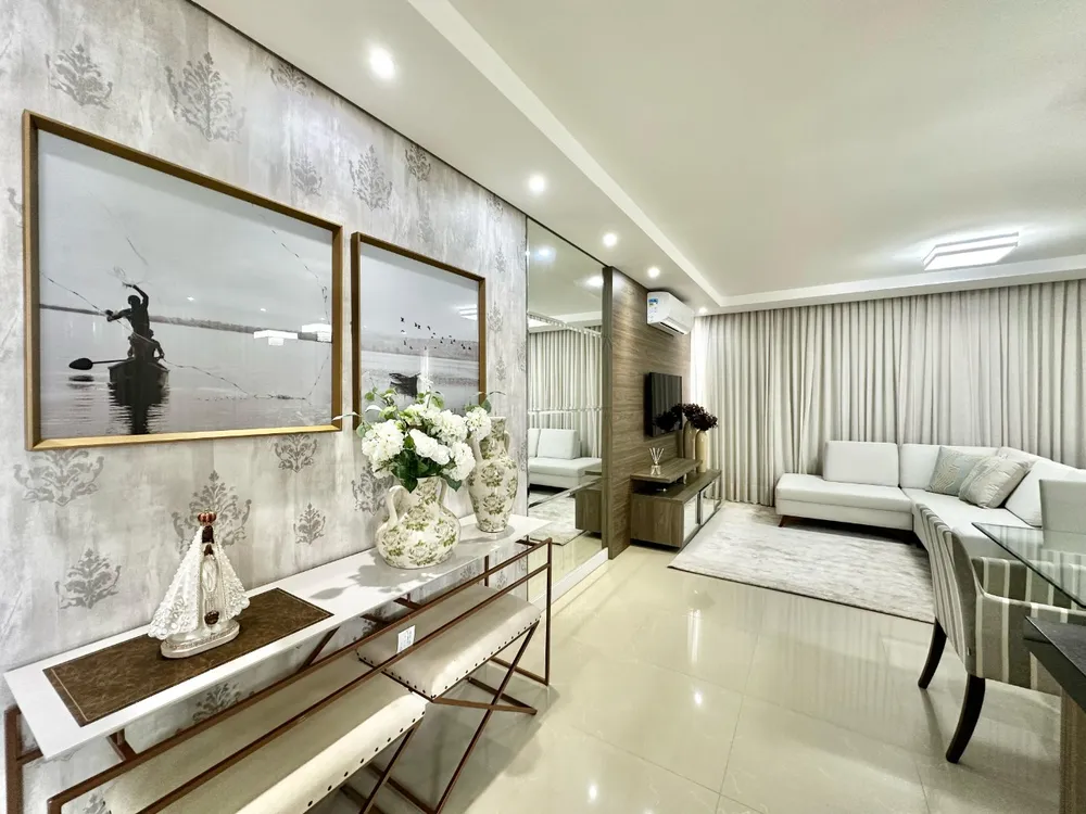Apartamento, 4 quartos, 215 m² - Foto 1