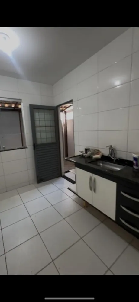 Casa, 2 quartos, 200 m² - Foto 2